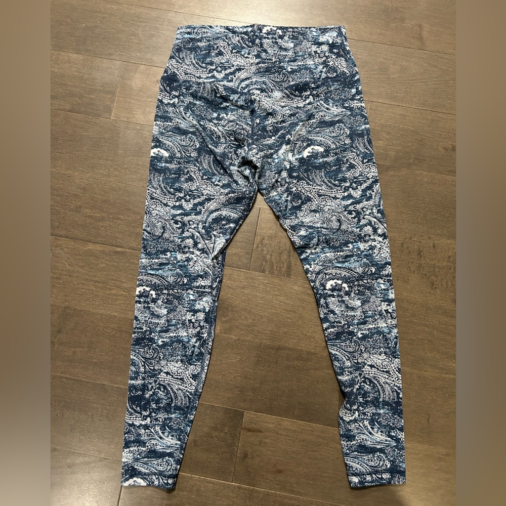 Women’s lululemon leggings
